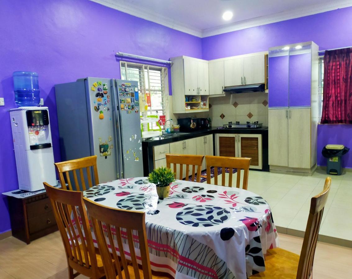 Villa Auliyya - Mslimonly Kampong Sungai Leman Екстер'єр фото